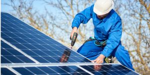 Installation Maintenance Panneaux Solaires Photovoltaïques à Forges-la-Foret